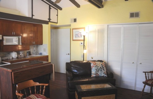 Arts District Cottage | Historic Cottage Located In Old Town Scottsdale, Arizona