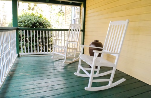 Monticello House | Historic Cottage - Near FSU & Thomasville