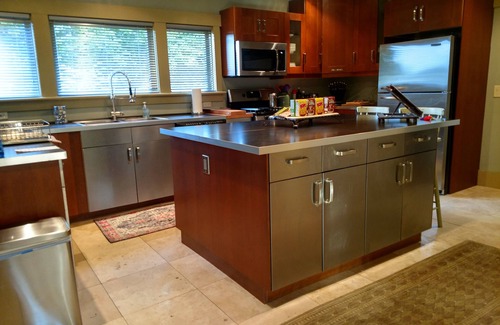 Westfield House | Historic Country Home for large Families & Friends! 20% off for 7+ night stays!