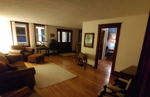 Vermilion House | Historic country lodge with hot tub. Mins from downtown Vermilion.