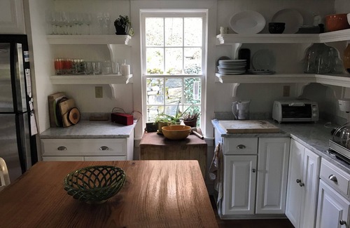Woodbury House | Historic Country Retreat in Litchfield County