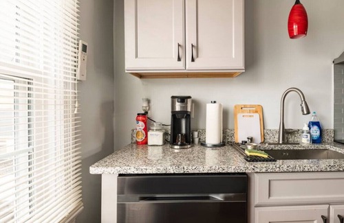 Hagerstown Condo | Historic & Cozy ~ Near Antietam Battle & WhiteTail