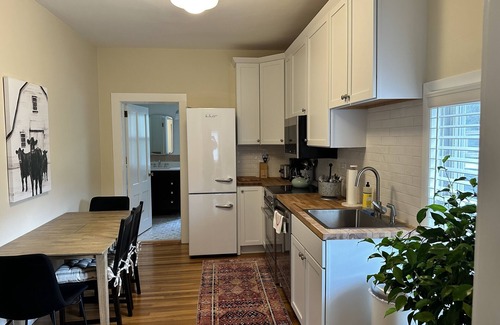 Delhi House | Historic Delhi home with village amenities and proximity to All nStar Village!