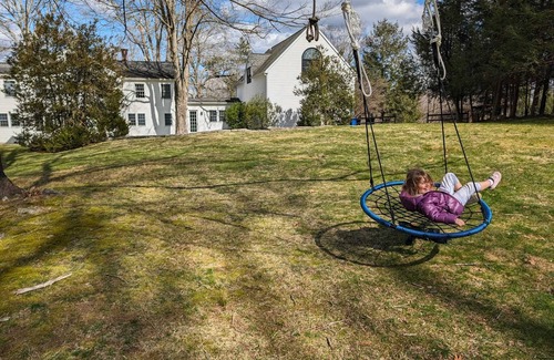 Easton House | Historic Designer City Getaway