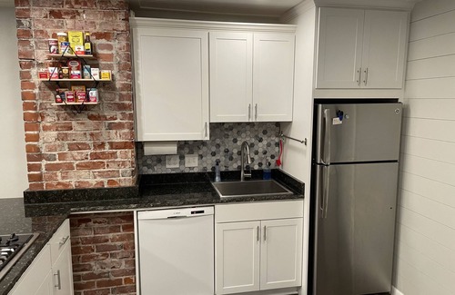 Logan House | Historic District 3 bed w/adorable yard, close to Downtown and USU