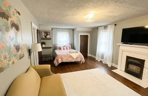 Youngstown House | Historic District Gem