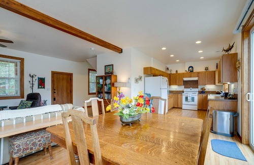 Ocean Park House | Historic District Home - Walk to Willapa Bay!