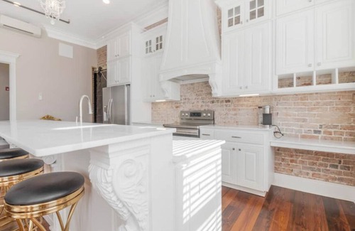 Crowley Apartment | Historic downtown apartment with a view