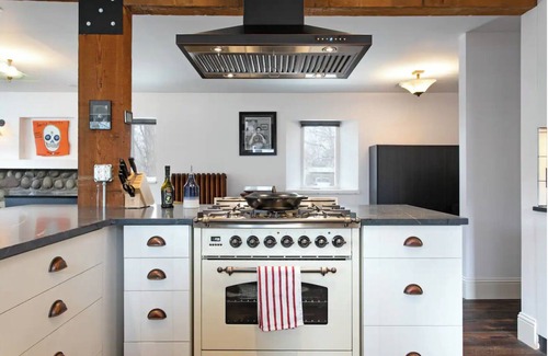 Central Boulder House | Historic Downtown Creekside House