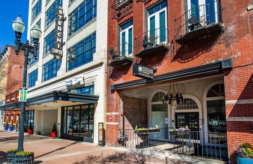 Old City Apartment | Historic Downtown Loft with Modern Flare