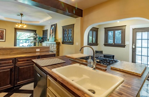 Roosevelt House | ✨Historic Downtown✨ Pool/outdoor kitchen/#LOCATION