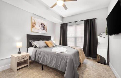 New Albany Apartment | Historic Downtown Sanctuary