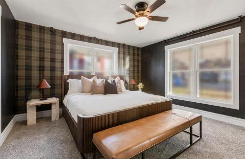 Lawrenceburg House | Historic Downtown Spot - On The Bourbon Trail