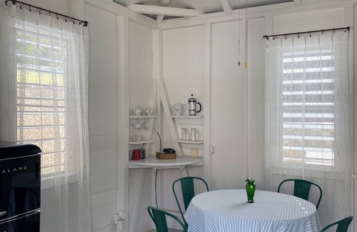 Estate Queens Quarter Cottage | Historic Downtown St. Thomas Cottage - Spice House