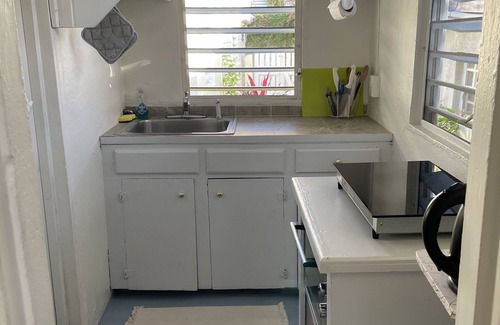 Estate Queens Quarter Cottage | Historic Downtown St. Thomas Cottage - Spice House