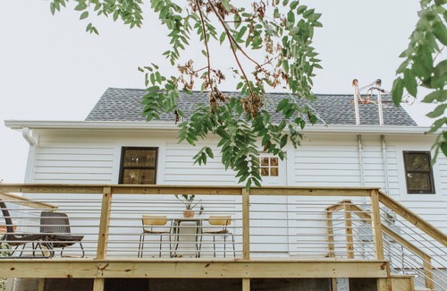 East End Apartment | Historic Dream In East Nashville