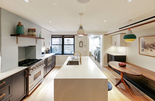 Upper Manhattan House | Historic Duplex on Stivers Row, West 138th St. in Harlem,nnMin 29 night stay