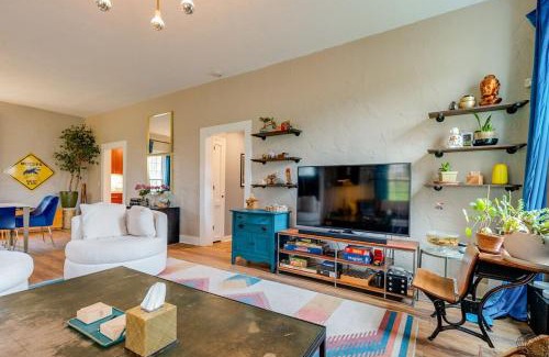 Inglewood House | Historic East Nash Sleeps 6