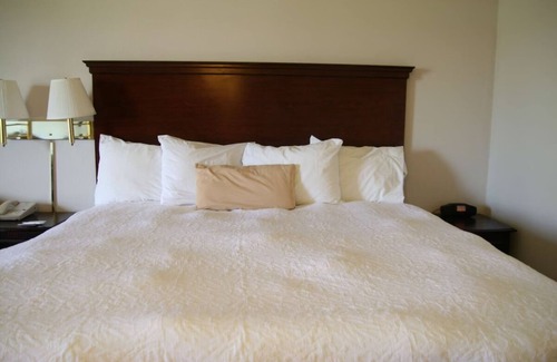 Selinsgrove Hotel | Historic Elegance Meets Modern Conveniences in Selinsgrove | 2 Units