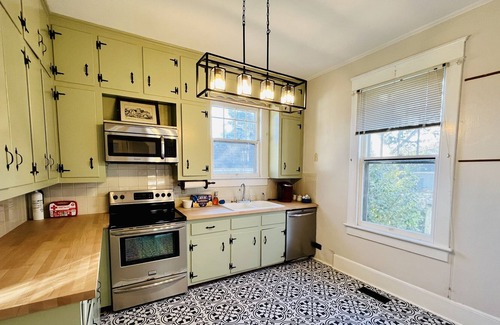 Elizabeth City House | Historic Elizabeth City home "Safe Harbor"