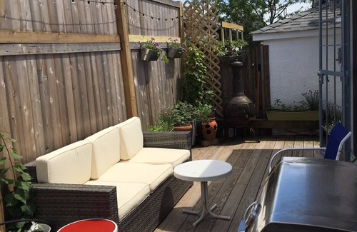 Far Rockaway House | Historic Far Rockaway Beach Bungalow Next To Boardwalk