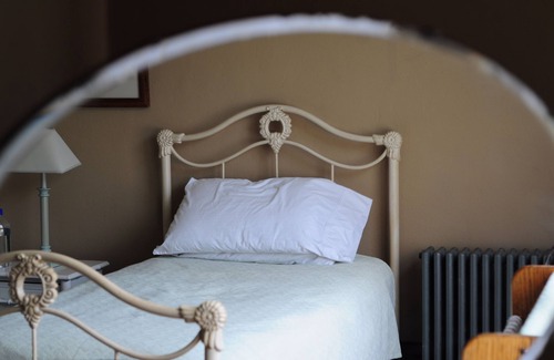 Coupeville Other | Historic Farm Home for Gatherings.