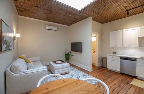 Floyd Apartment | Historic Farmer's Supply Downtown 2bd/1.5bth #203