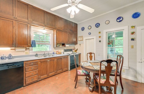 Stokes House | Historic Farmhouse ~ 15 Mi to Winston-Salem