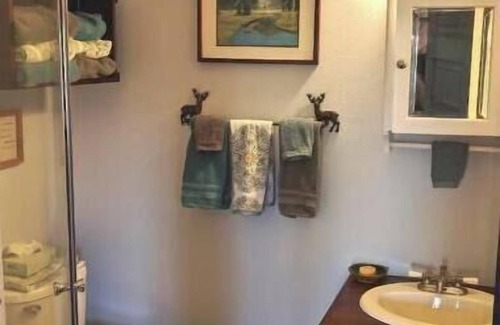 Sheridan Other | Historic Farmhouse Cabin in the Ruby Valley