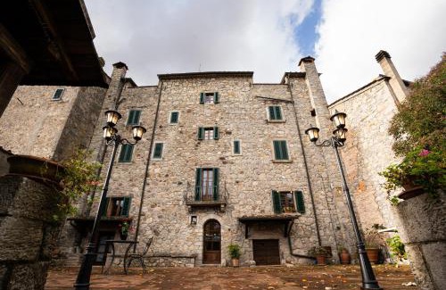 Torniella House | Historic Farmhouse Casa del Chiodo