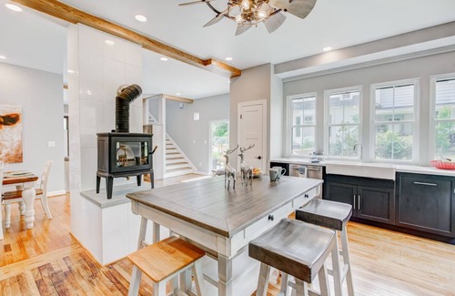Hot Springs House | Historic farmhouse, recently renovated, with firepit, and stunning valley views