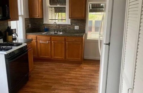 Five Points Apartment | Historic Fennelle Residence