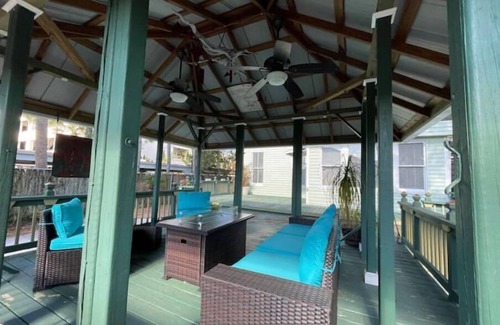 Five Points Apartment | Historic Fennelle Residence