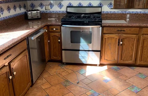 Dixon Bed & Breakfast | "Historic Grand Detour Victorian Home"