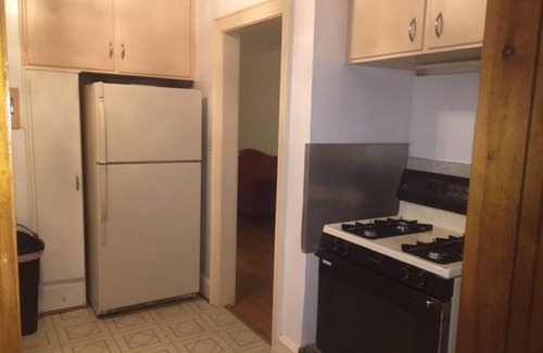 Roanoke Apartment | Historic Grandin Court Area 1st Floor Loft