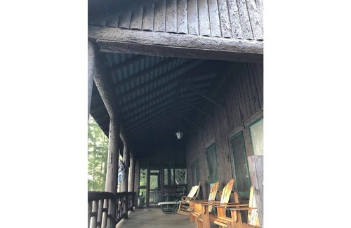 Long Lake Cabin | Historic Great Camp Kee-O-Nekh on Long Lake