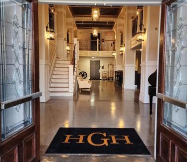 Downtown Hotel | Historic Griffin Hotel