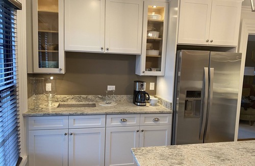 Church Hill Apartment | Historic Haven in Church Hill