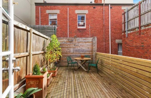 Hobart Central Business District Apartment | Historic Haven Two storey Pad in Perfect City Spot