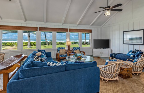 Mokuleia House | Historic Hawaii Beachfront Estate w/ Modern Design