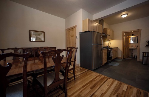 Washburn Apartment | Historic Hawkes Apartment-downtown washburn, close to beaches, restaurants, etc
