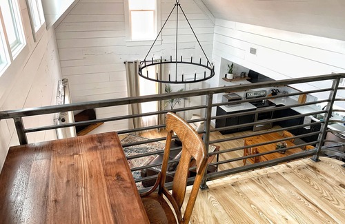 Bryson City House | Historic Hazel House - Downtown Bryson City