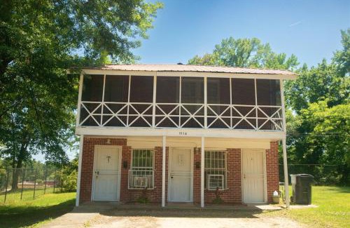 Tuskegee House | HISTORIC HILL APARTMENTS (Duplex)