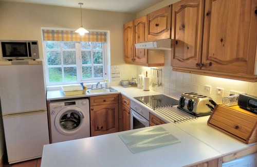 Trowbridge Cottage | Historic Holiday Cottage in Picturesque Village near Bath. Comfortably sleeps 6
