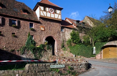 Dilsberg House | Historic holiday home "Veste Dilsberg" near Heidelberg