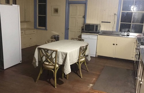 The Range House | Historic Home in Beef Capital