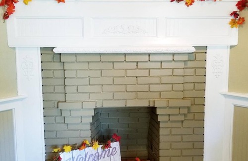 Old East Hill House | Historic Home - minutes from Downtown and Beach!