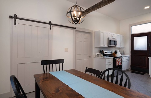 Madison House | Historic Home! Walking Distance to Shops, Restaurants, Events, & Ohio River
