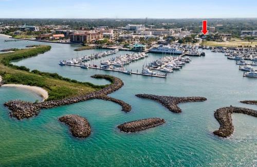 Fort Pierce Apartment | Historic Home with Modern Upgrades - Prime Downtown Location