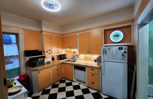 Oscoda House | Historic home within short walk to Ausable River and beach on Lake Huron